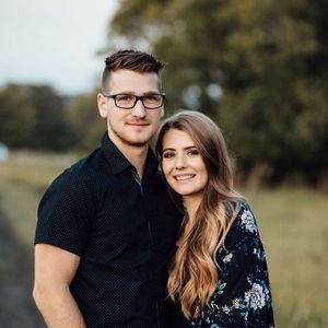 Meet your Posher, Adam